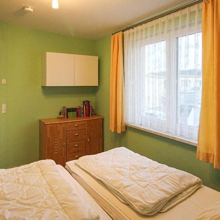Stunning Apartment In Graal-Mueritz With Kitchen Exteriör bild