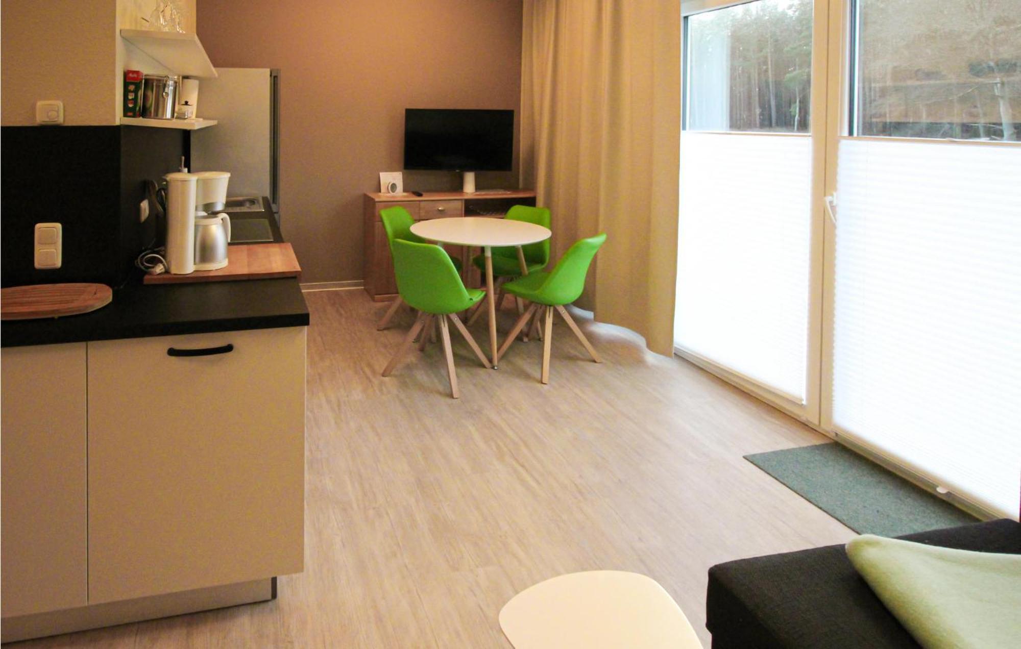 Stunning Apartment In Graal-Mueritz With Kitchen Exteriör bild